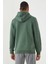 Yeşil Nakışlı Kanguru Cep Standart Kalıp Kapüşonlu Erkek Sweatshirt - 87839 5