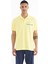 Tommy Life Sarı Yazı Baskılı Standart Form Polo Yaka Erkek T-shirt - 88236 1