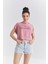 Gül Kurusu Yazı Baskılı Kapüşonlu Oversize Bürümcük Kumaş Kadın Crop Top T-Shirt - 97229 7