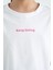 Beyaz Yazı Baskılı O Yaka Düşük Omuzlu Oversize Kız Çocuk T-Shirt - 75130 3
