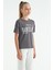 Koyu Gri O Yaka Yazı Baskılı Düşük Omuz Oversize Kız Çocuk T-Shirt - 75115 3