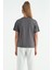 Koyu Gri O Yaka Yazı Baskılı Düşük Omuz Oversize Kız Çocuk T-Shirt - 75115 6