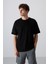 Siyah Pamuklu Kalın Yüzeyi Dokulu Oversize Fit Basic Erkek T-Shirt - 88339 1