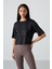 Siyah Polyester Nefes Alan Dokulu İnce Esnek Oversize Fit Performans Kadın T-Shirt - 97284 1