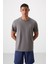 Koyu Gri O Yaka Standart Kalıp Logo Desenli Aktif Spor Erkek T-Shirt - 88255 1