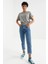 Gri Basic O Yaka Beli Lastikli Bürümcük Kumaş Kadın Crop Top T-Shirt - 97227 2