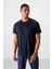 Lacivert Polyester Nefes Alan Dokulu İnce Esnek Standart Fit Erkek Performans T-Shirt - 88390 1