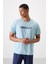 Açık Mavi Polyester Nefes Alan Dokulu İnce Esnek Standart Fit Erkek Performans T-Shirt - 88385 1