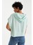 Su Yeşili Yazı Baskılı Kapüşonlu Oversize Bürümcük Kumaş Kadın Crop Top T-Shirt - 97229 8
