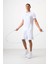 Tommy Life Beyaz Polyester Nefes Alan Dokulu Ince Esnek Standart Fit Erkek Performans T-Shirt - 88384 1