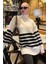 Krem Oversize Balıkçı Yaka Çizgili Kazak MG2168 1