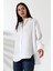 Oversize Mikro Saten Dökümlü Beyaz Kadın Gömlek 3