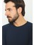 Dokulu Lacivert Renk Slim Fit Bisiklet Yaka Uzun Kollu Erkek T-Shirt 3
