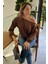 Kahverengi Kayık Yaka Kadın Sweatshirt MG2208 1