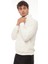 Beyaz Kapitone Detaylı Yarım Fermuarlı Regular Fit Sweatshirt- 2326 5