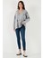 Çiçek Işlemeli Oversize Fit V Yaka Düğmeli Hırka Bayan Hırka 4616191 2