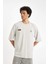 %100 Pamuk Loose Fit Bisiklet Yaka Sırt Baskılı Kısa Kollu Tişört B8950AX24AU 5