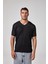 Erkek Kısa Kollu V Yaka T-Shirt 1