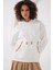 Kadın Beyaz Etnik Desenli Kapüşonlu Şardonlu Oversize Sweatshirt HZL25W-BD1554431 1