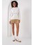Kadın Beyaz Etnik Desenli Kapüşonlu Şardonlu Oversize Sweatshirt HZL25W-BD1554431 2