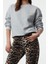Kadın Moda Şık Regular Bisiklet Yaka Düşük Kol Regular Nakışlı Sweatshirt 3