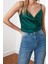 Moda Degaje Yaka Dokuma Regular Düz Desen Casual Günlük Regular Askılı Kol Bluz 3