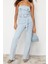 Standart Kol Geniş Paça Straplez Düz Desen Regular Kemerli Straplez Denim Tulum 3