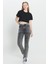Standart Fit Normal Kesim %100 Pamuk Bisiklet Yaka Crop Tişört 2