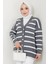 Düğme Detaylı Çizgili Araboy Triko Hırka Füme HM2516 3