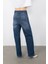 Kırmızı Dikiş Detaylı Kırmızı Düğmeli Jean Pantolon 4