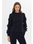 Kurdele Detaylı Yazı Baskılı Siyah Sweatshirt 1