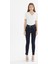 Beyaz Kontrast Dikiş ve Çift Kemer Detaylı Yırtmaçlı Slim Fit Denim Pantolon 1