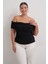 Açık Omuzlu Büzgülü Bluz 1