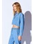 Mavi Crop Soft Dokulu Denim Yıpratma Detaylı Kadın Jean Gömlek - 9600 2