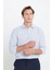Pamuklu Oxford Slim Fit Dar Kesim Klasik Yaka Armürlü Beyaz-Lacivert Gömlek 3