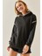 Siyah Nakış Detaylı Kapüşonlü Sweatshirt 5