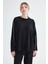 Yuvarlak Yaka Kenarı Şeritli Oversize Bluz 3