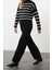 Tarz Kadın Modern Moda Normal Bel Boru Paça Bisiklet Yaka Çizgili Triko Pantolonlu Alt-Üst Takım 2