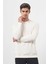 Erkek Kremrengi Basic Dynamic Fit Bisiklet Yaka Sweet Shirt 3