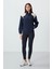 Lacivert Kalın Yumuşak Dokulu Dik Yaka Oversize Nakışlı Polar Kadın Sweatshirt - 97293 4