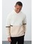 Ekru Pamuklu Kalın Içi Tüylü Yumuşak Dokulu Comfort Fit Nakışlı Erkek Sweatshirt - 88417 2