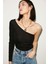 Bloom Asimetrik Slim Fit Siyah Bluz 2