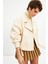 Ekru Kuşak Detaylı Astarlı Ceket 5