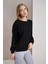 Kadın Siyah Modal Kumaş Bisiklet Yaka Yanı Yırtmaçlı Basic Sweatshirt 3