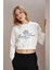 Kadın Ekru Resort Paris Baskılı Üç Iplik Crop Sweatshirt 3