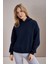 Kadın Lacivert Kapüşonlu Oversize Basic Sweatshirt 2