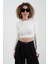 Ekru Parmak Detaylı Crop Bluz 4