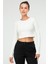 Ekru Slim Fit Pamuklu O Yaka Crop Top Kaşkorse Kadın Tişört SF-0760 1