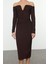 Kadın Moda Şık Midi Boy Carmen Yaka Fitted Vücuda Oturan Örme Elbise 1