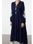 Kadın Moda Şık Midi Boy Dik Yaka Oversize Geniş Kesim Nakışlı Dokuma Elbise 1